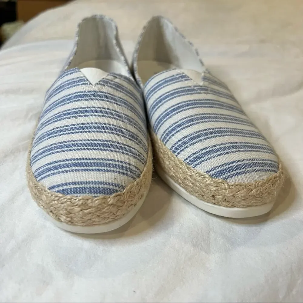 Esprit NWOB Ella Blue Stripe Espadrille size 6